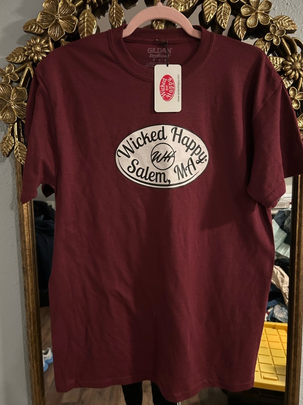 Salem Massachusetts Wicked Happy Shirt